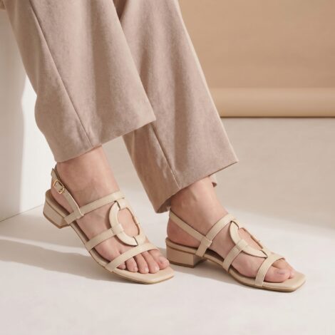 Circle Muse Block Heels